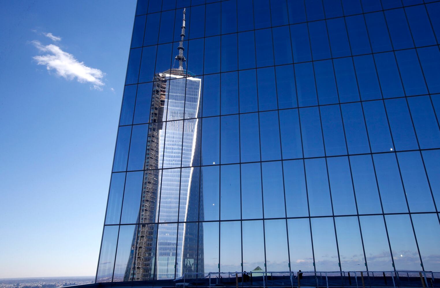 First skyscraper at World Trade Center to open