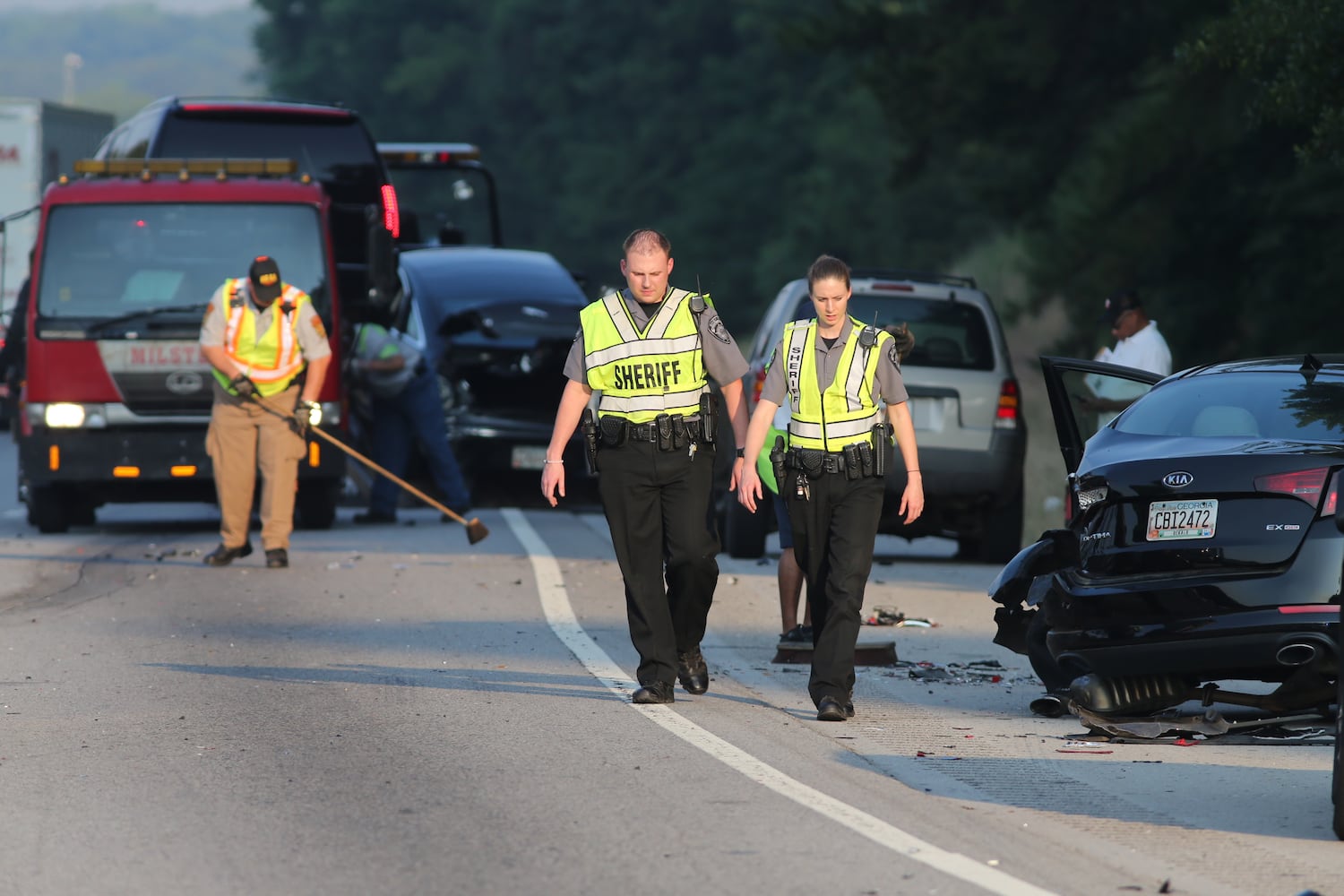 Police chase ends in 7-car crash on I-20