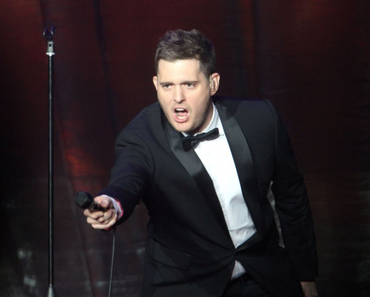 Singer croons to sold-out crowd