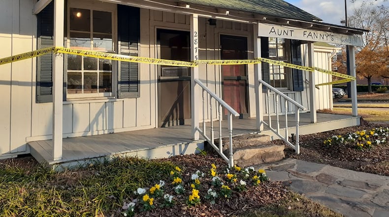 Aunt Fanny's Cabin, a long-shuttered restaurant that once one of the most popular eateries in the South during World War II, pictured on Nov. 18, 2021. (Matt Bruce/for the AJC)