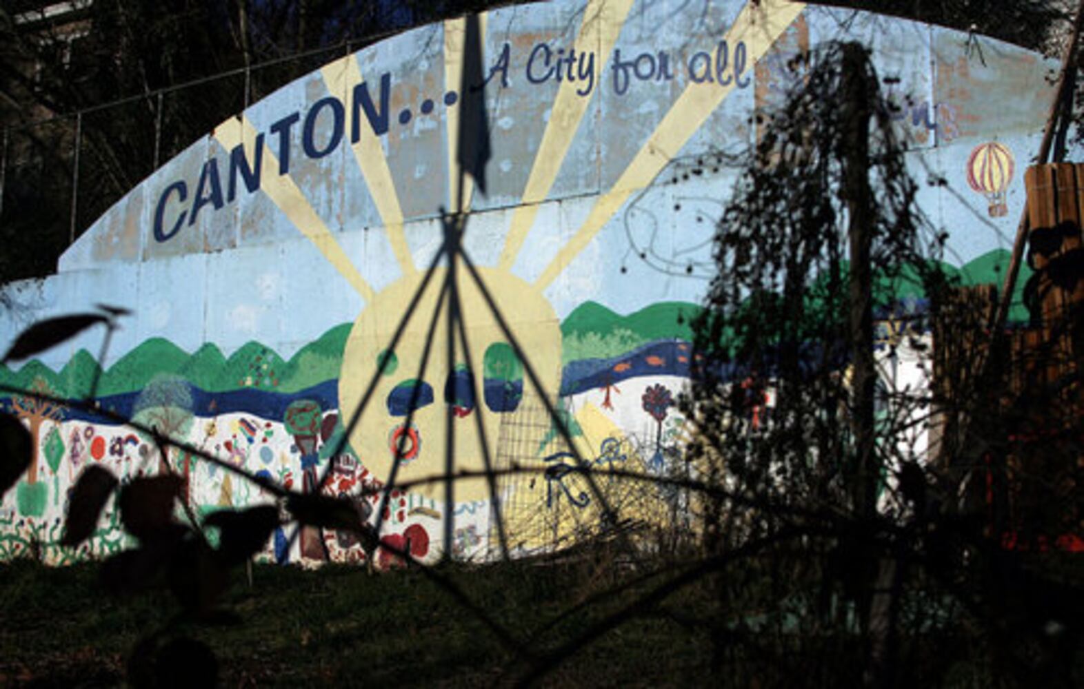 Canton faces financial crisis