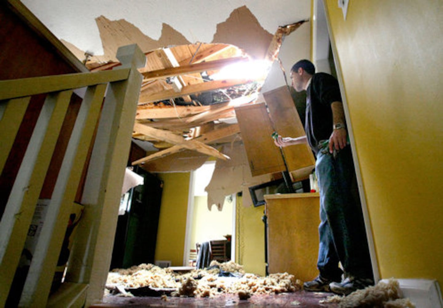 Storm sweeps through Woodstock