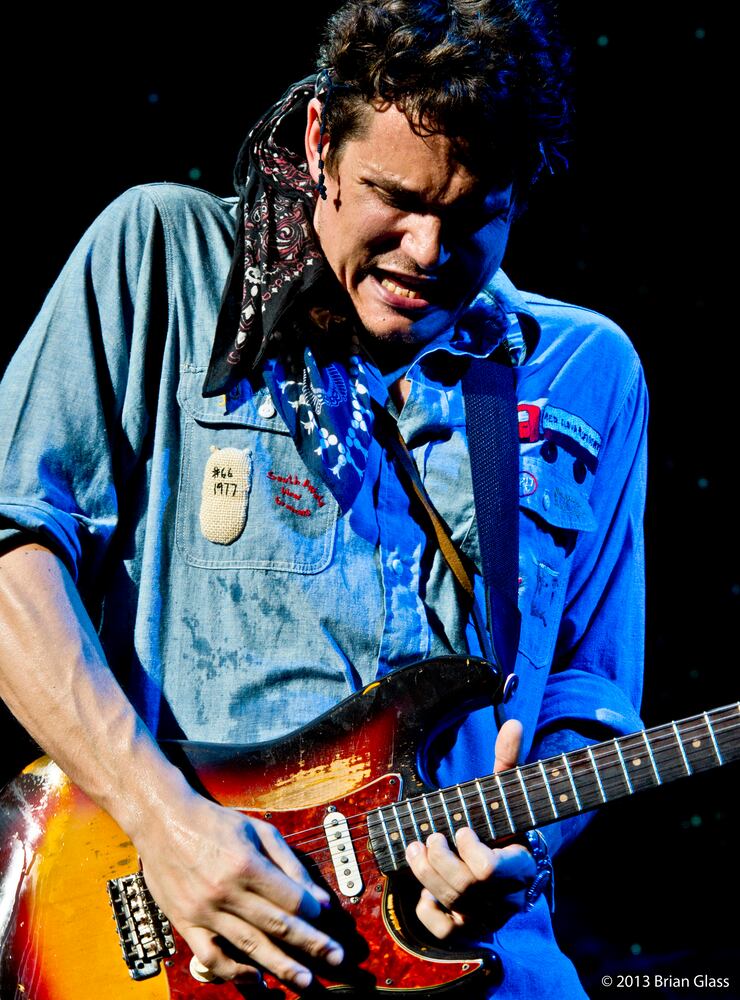 John Mayer, Phillip Phillips thrill Riverbend crowd