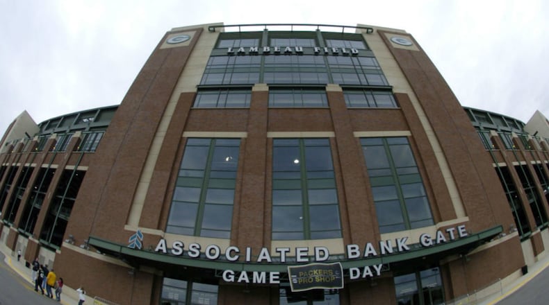 FILE PHOTO: A woman is facing felony charges after her dog died when it was left in a car for three hours in the parking lot at Lambeau Field, police said. (Photo: Al Messerschmidt/Getty Images)