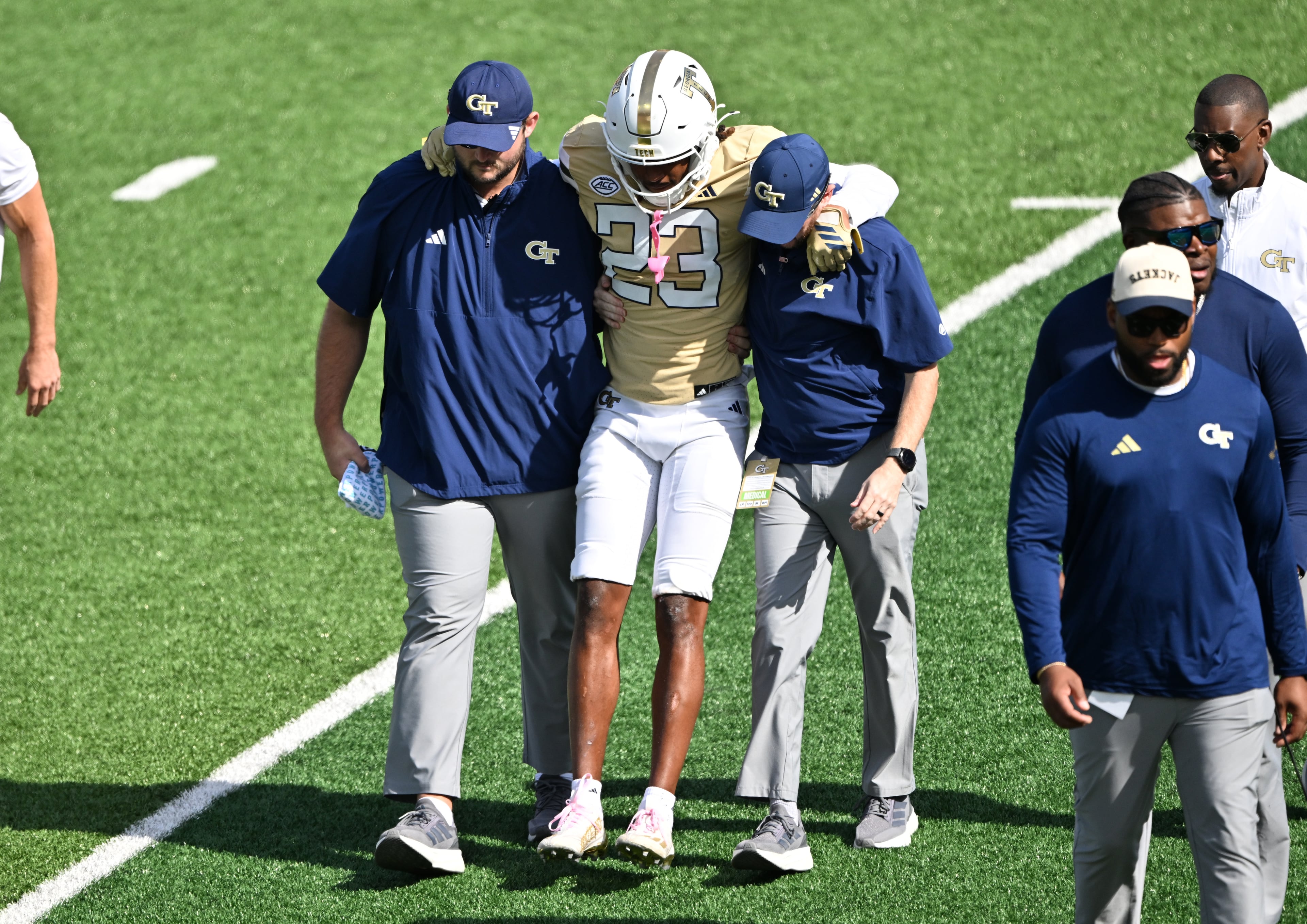 Georgia Tech defensive back Zachary Tobe leaves the field after he injured during the second half in an NCAA college football game at Bobby Dodd Stadium, Saturday, Oct. 25, 2025 in Atlanta. Georgia Tech won 41-16 over Syracuse. The Yellow Jackets are 8-0 for the first time since 1966 and 5-0 in the ACC for the first time ever. (Hyosub Shin/AJC)
