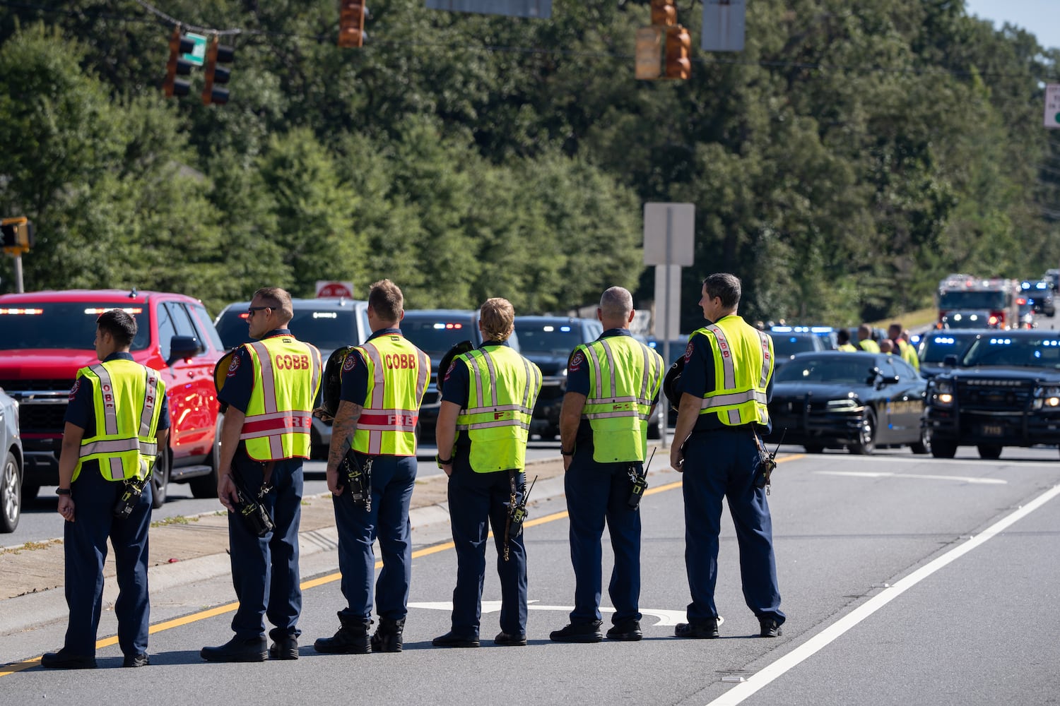 Fallen Dekalb County Firefighter Preston Fant arrives at West Cobb Funeral Home
