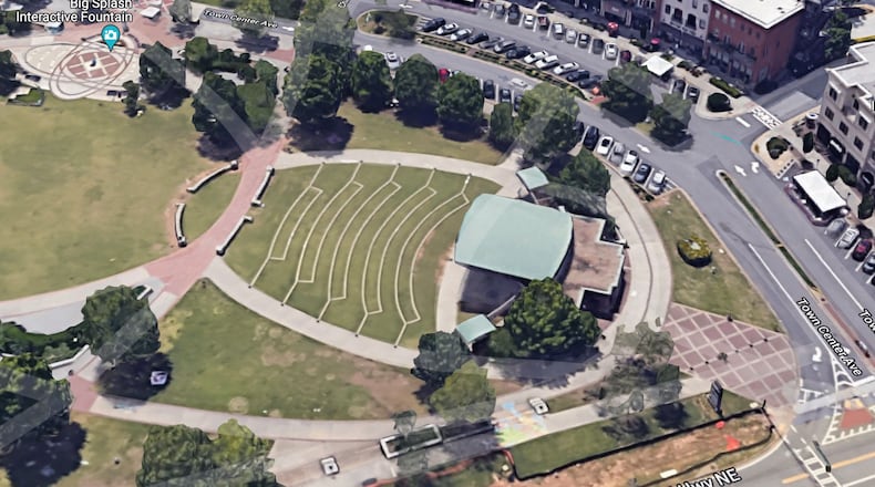 Suwanee to replace Town Center stage roof. (Google Maps)