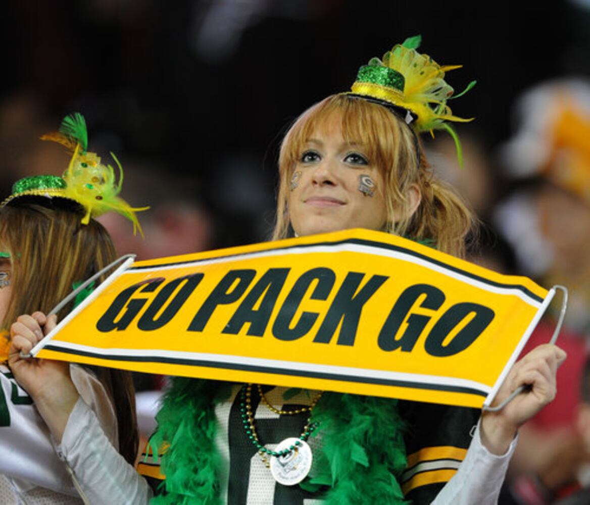 Fans fired up for Falcons playoff game
