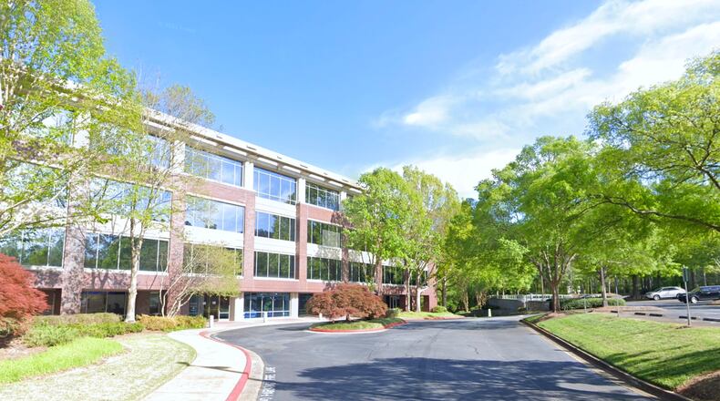 Alpharetta recently approved a master plan amendment to allow Free Chapel Worship Center to operate in the former Woodside Terrace office building at 3755 Mansell Road. (Google Maps)