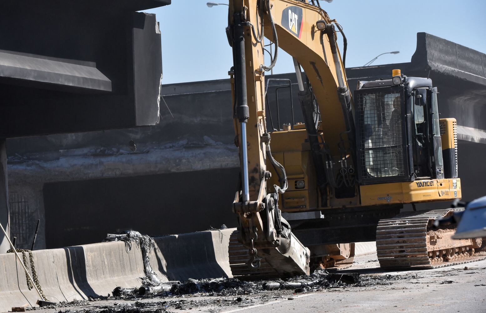 I-85 collapse aftermath April 1