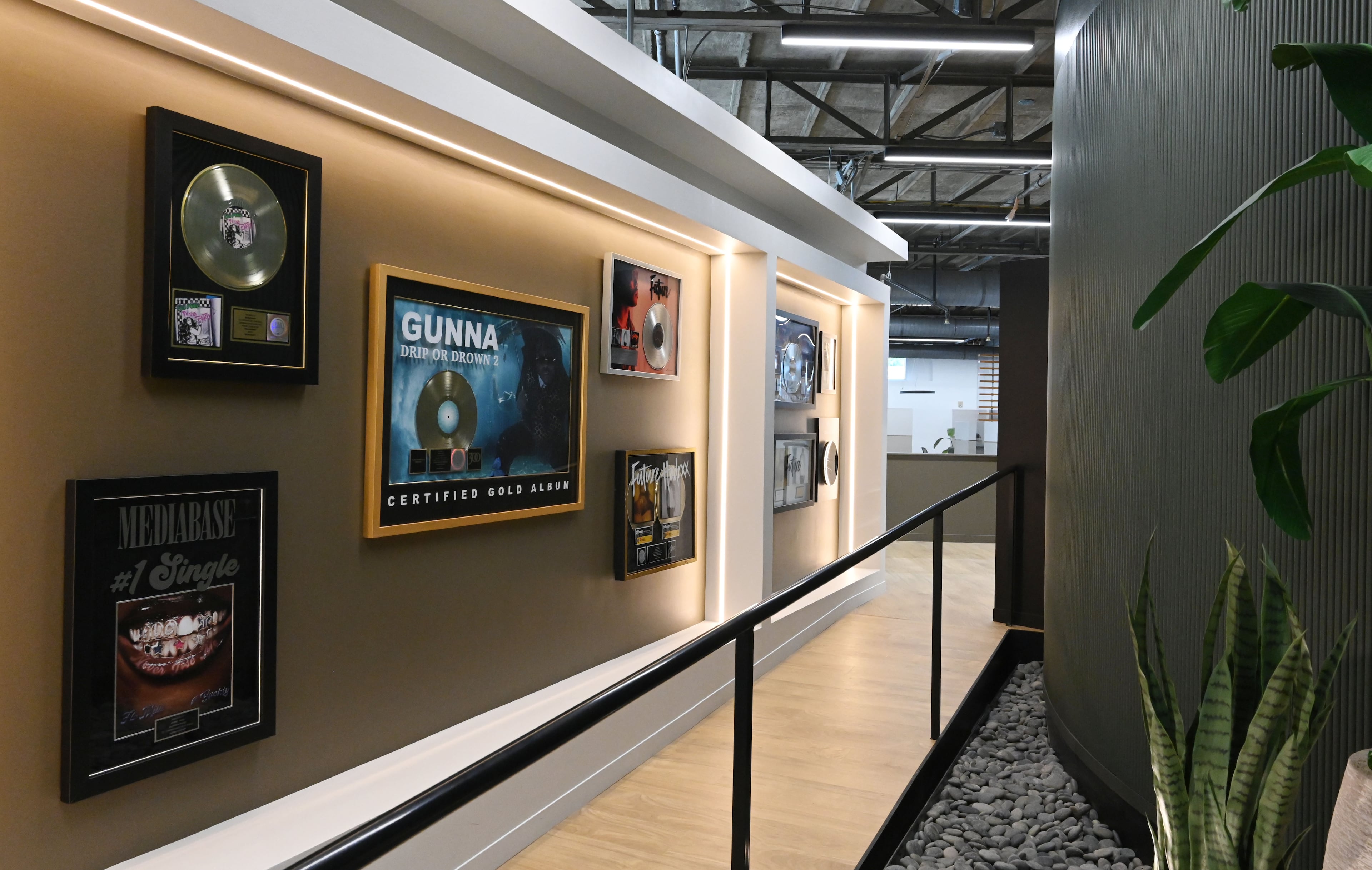 A new creative space in the city, called 550 RMG, will be the headquarters for brands like Ebonie Ward’s management agency. 550 RMG will also house production company Genius Club and creative agency Six Degrees — both Black-owned, Atlanta-based companies. (Hyosub Shin/AJC)