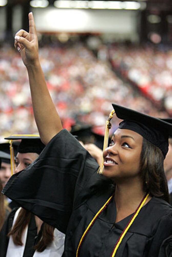 Georgia Tech graduates 2,500 students