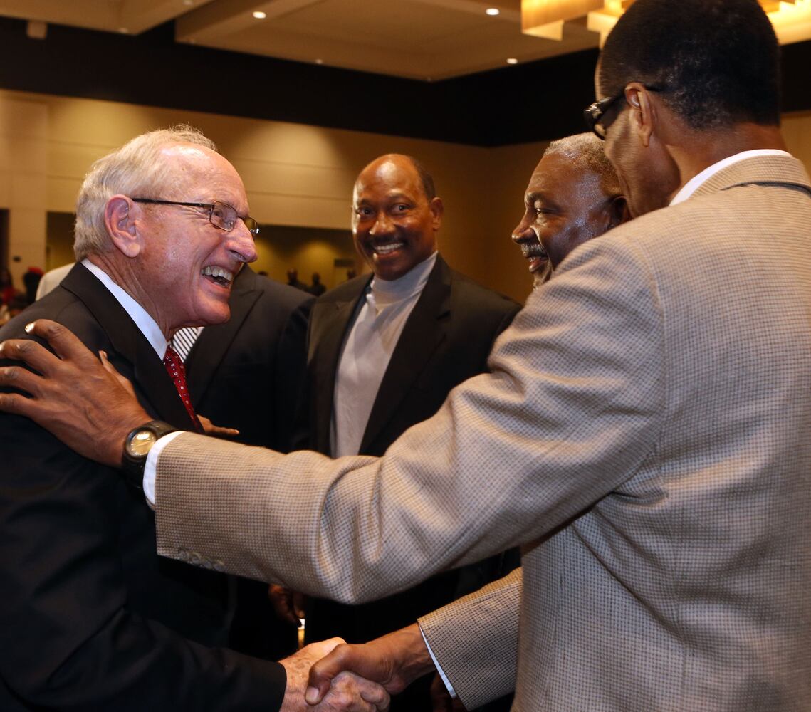Rainbow PUSH Coalition honors 5 former UGA players