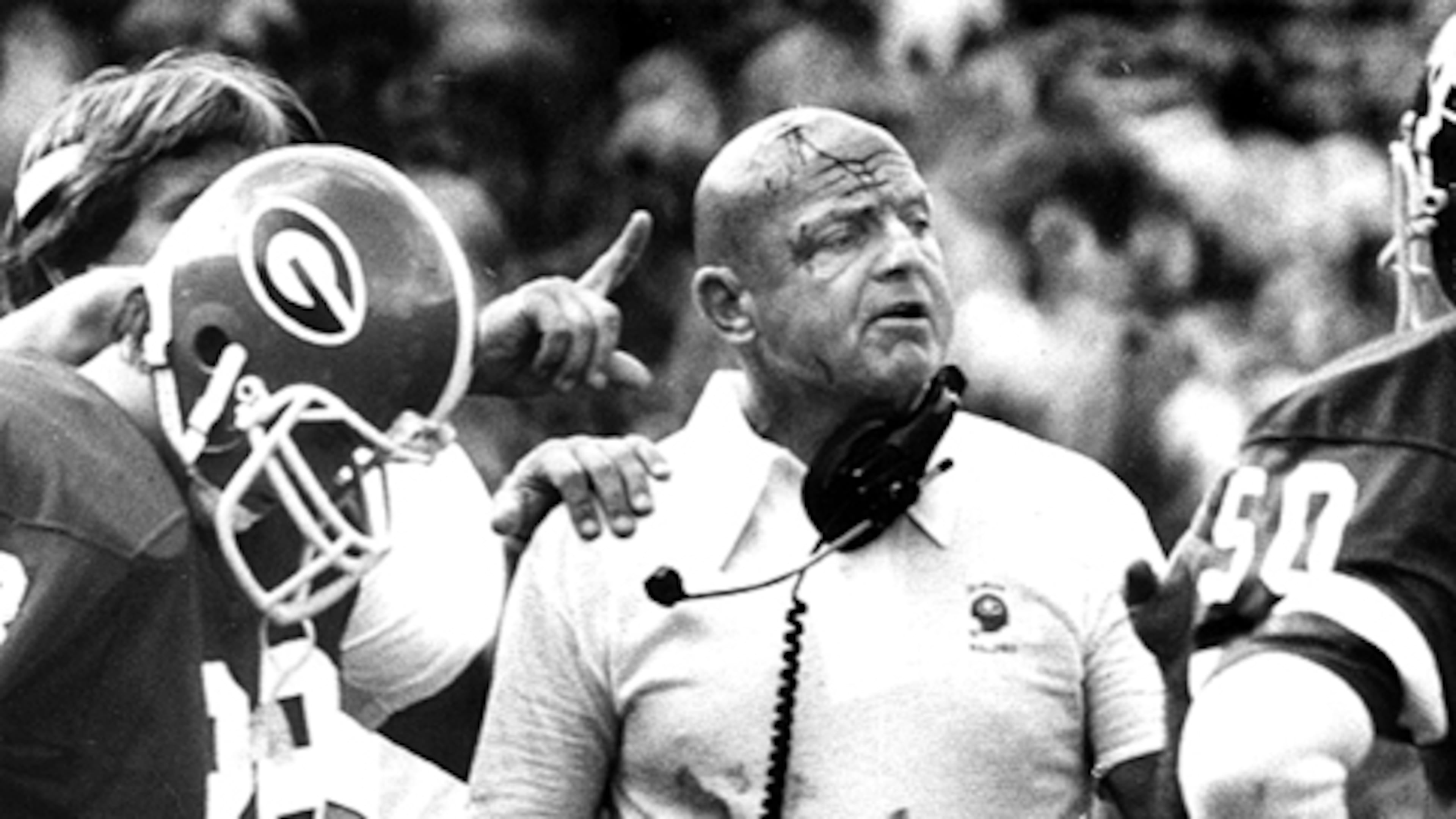 As a longtime UGA defensive coordinator, an Erk Russell trademark was to butt heads with his players, even if it meant a bloodied forehead, such as during this game in 1979. Russell's defense was a big reason Georgia knocked off Bear Bryant's Alabama back in 1976. (Billy Downs/AJC File)