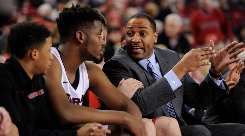 Georgia assistant coach Jonas Hayes provides instruction from the bench during a game between the South Carolina Gamecocks on Tuesday, Feb. 17, 2015, in Athens.
