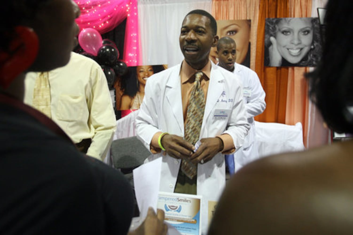 Atlanta's "For Sisters Only" event draws a crowd