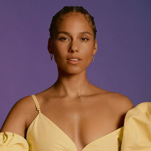 Alicia Keys (Photo Credit: Milan Zrnic)