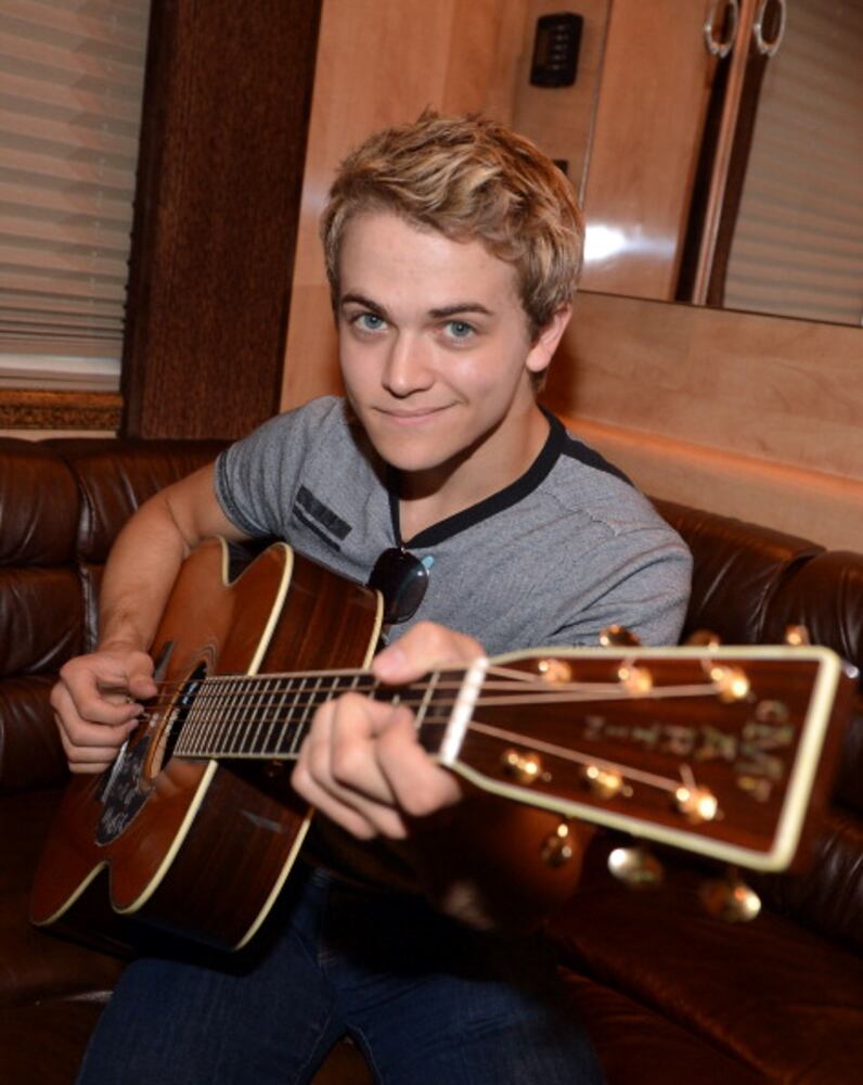 Male Video Of The Year - Hunter Hayes - Wanted