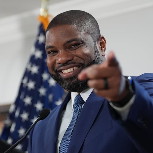 Florida Republican congressman and gubernatorial candidate Byron Donalds addresses members of the Hispanic Police Officers Association in Doral, Fla., after receiving the group's endorsement, Thursday, Aug. 6, 2026, (AP Photo/Rebecca Blackwell)