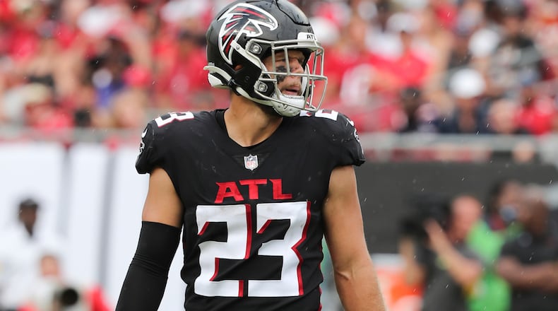 Falcons free safety Erik Harris (23) plays against the Tampa Bay Buccaneers Sunday, Sept.19, 2021 in Tampa, Fla. (Alex Menendez/AP)