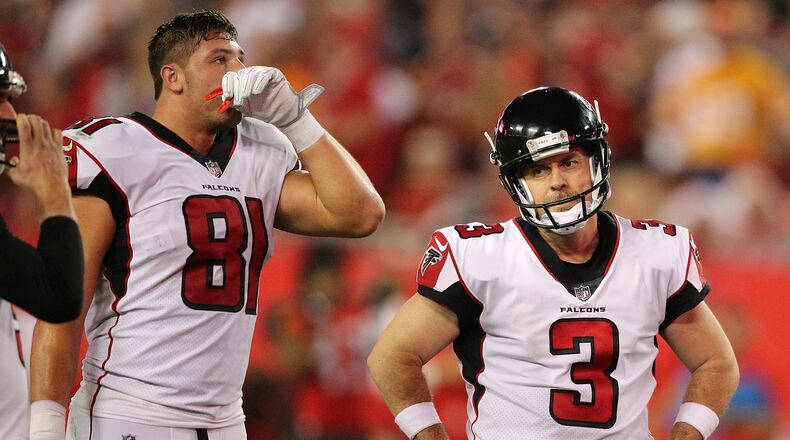 Falcons kicker Matt Bryant reacts to having his field goal attempt blocked by the Buccaneers during the second half Monday, Dec. 18, 2017, in Tampa.