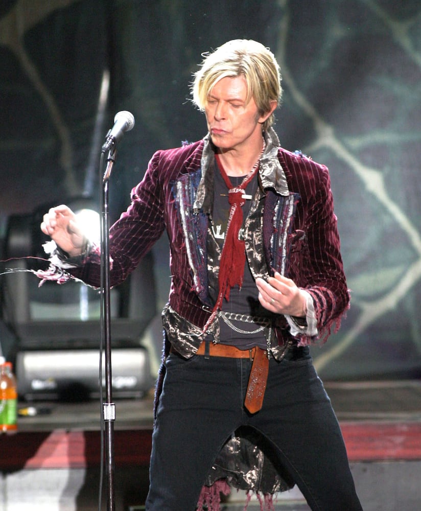 David Bowie plays Atlanta
