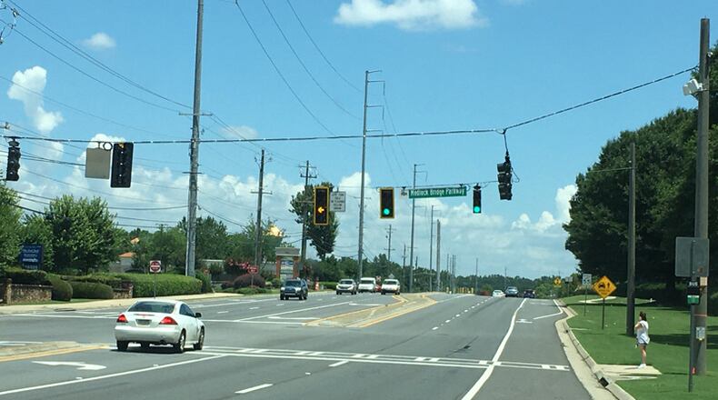 Johns Creek announced the installation of flashing yellow left-turn signals at seven intersections on Medlock Bridge Road (Ga. 141).