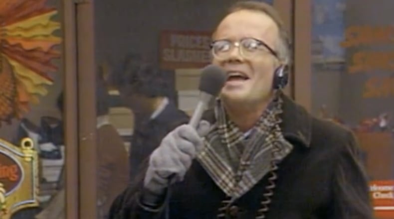 Les Nessman reports the turkey drop off that goes awry. CREDIT: CBS