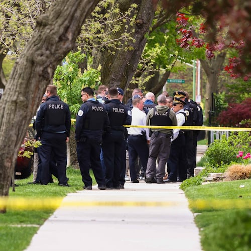 Police officers work the scene outside Endeavor Health Swedish Hospital in Lincoln Square, on Saturday, April 25, 2026. (Anthony Vazquez/Chicago Sun-Times via AP)