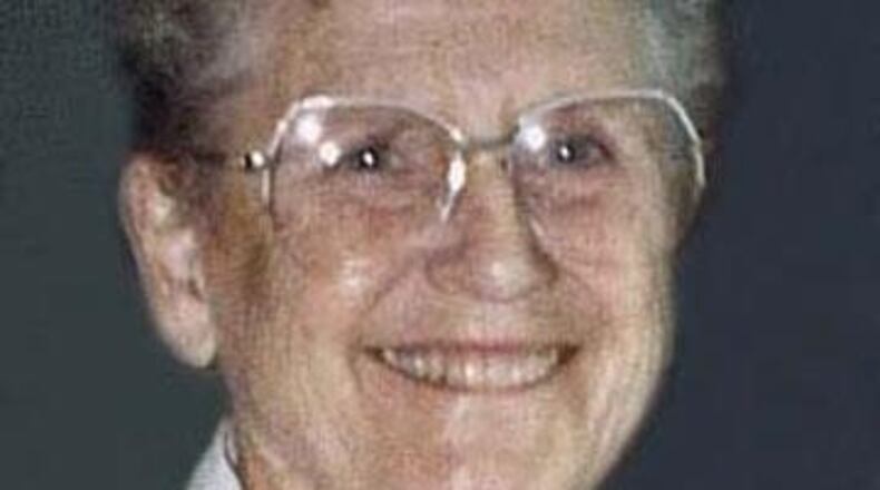 Ann Bradford Davis played Alice, the housekeeper in The Brady Bunch series. For a period of time she resided in Ambridge. This photo was taken from Wikipedia.
