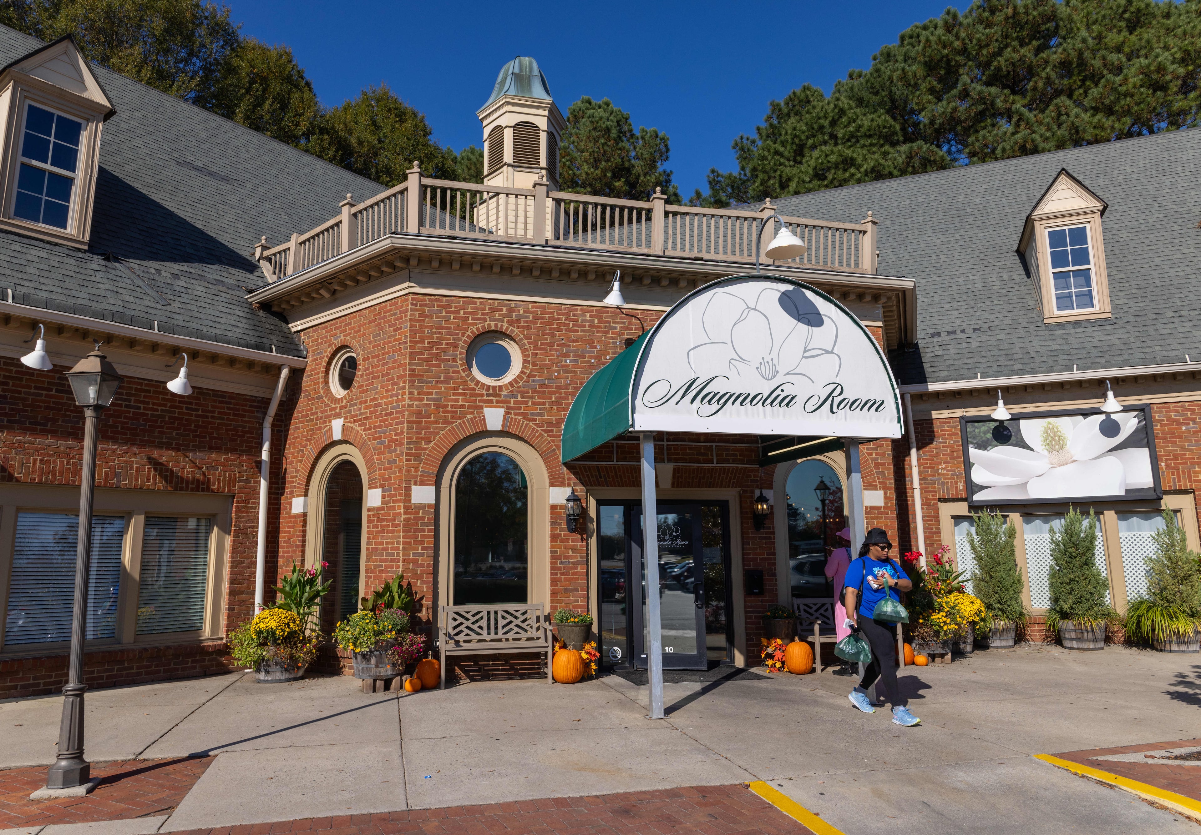 Louis Squires named the restaurant Magnolia Room, a nod to the elegant Southern-style dining room in the old downtown Rich’s department store. (Phil Skinner for the AJC)