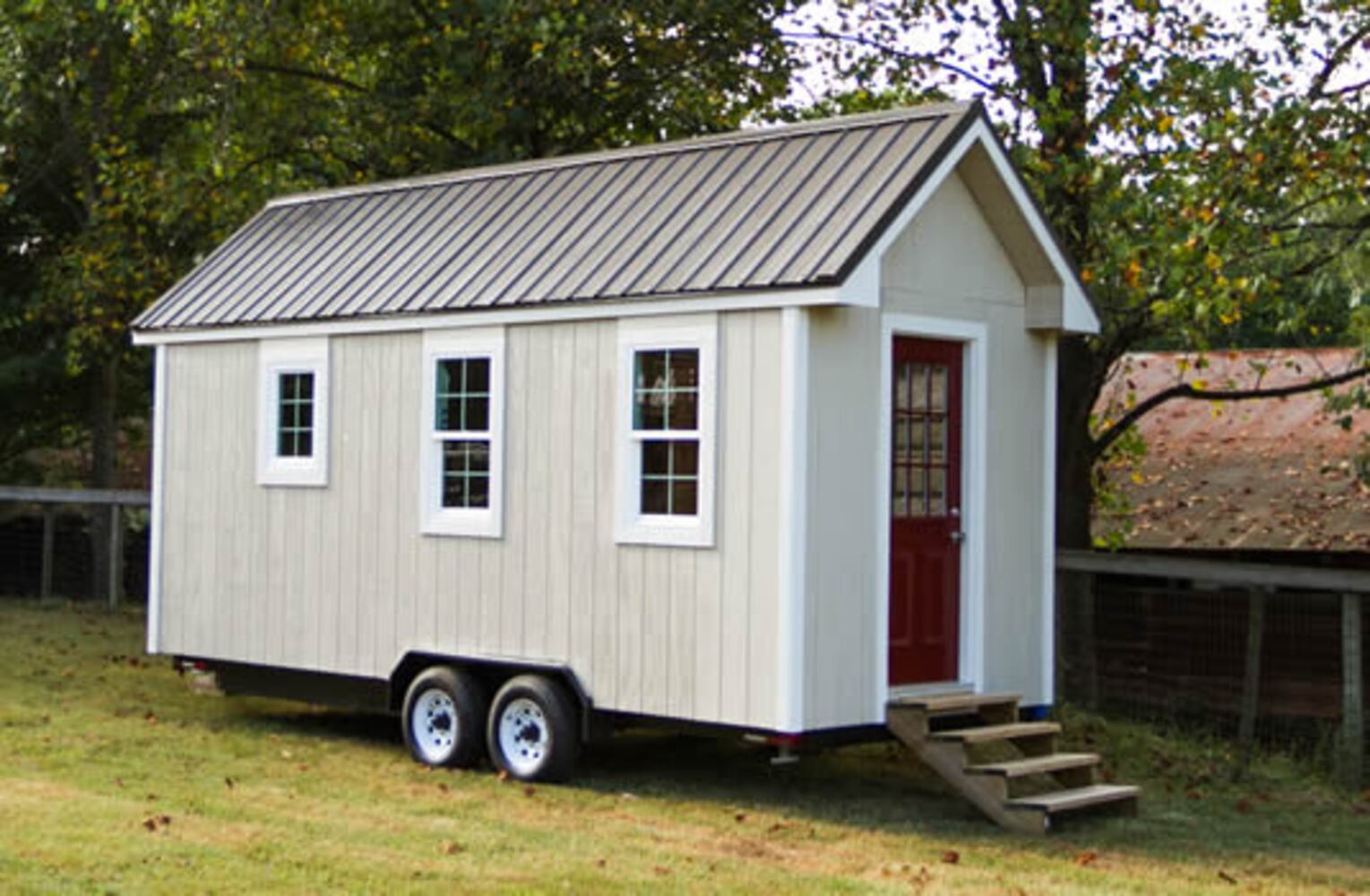 Dan Louche's tiny houses