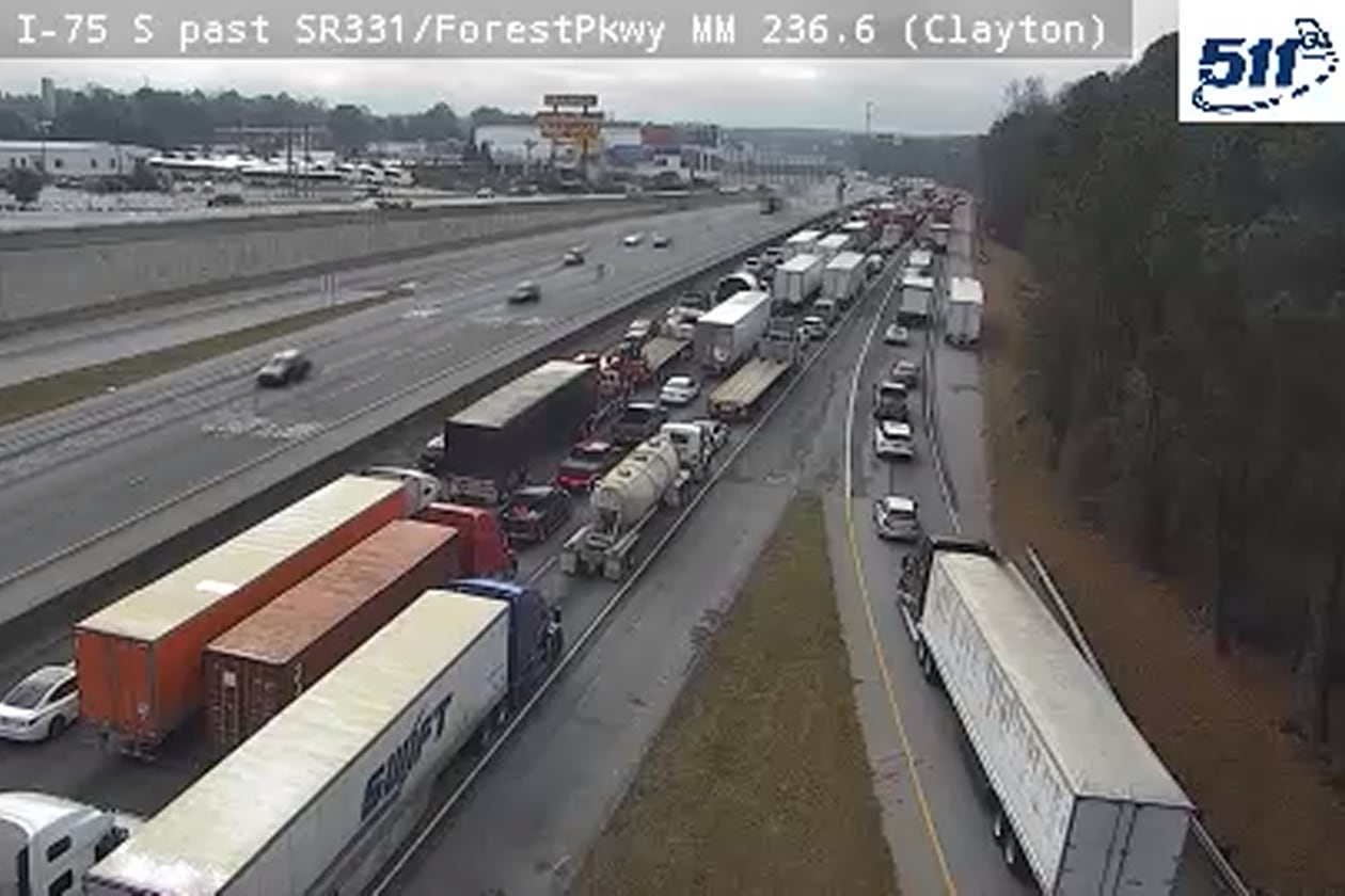 All lanes of I-75 South were closed after a crash in Clayton County on Tuesday. (Courtesy of Georgia Department of Transportation)