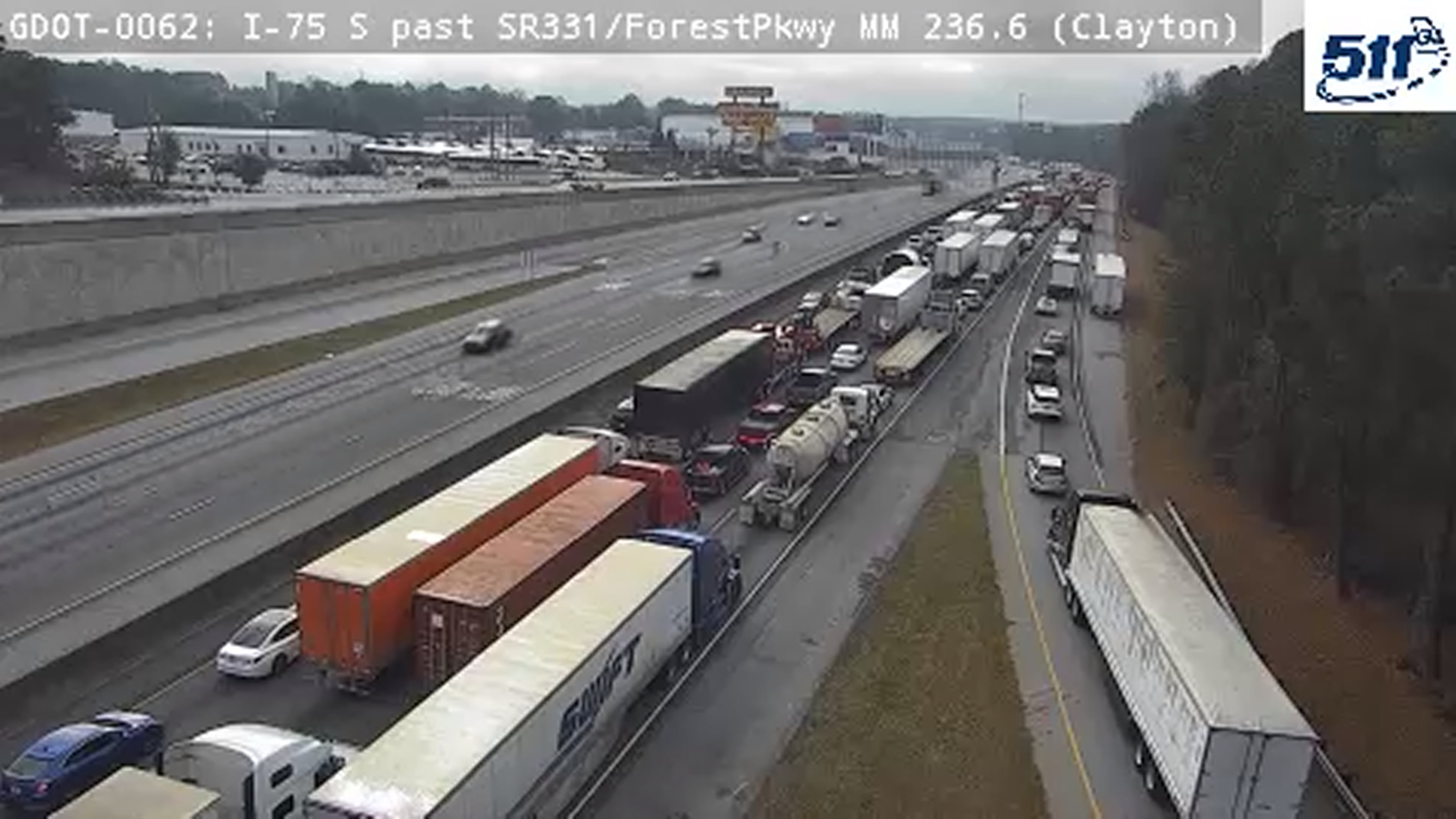All lanes of I-75 South were closed after a crash in Clayton County on Tuesday. (Courtesy of Georgia Department of Transportation)