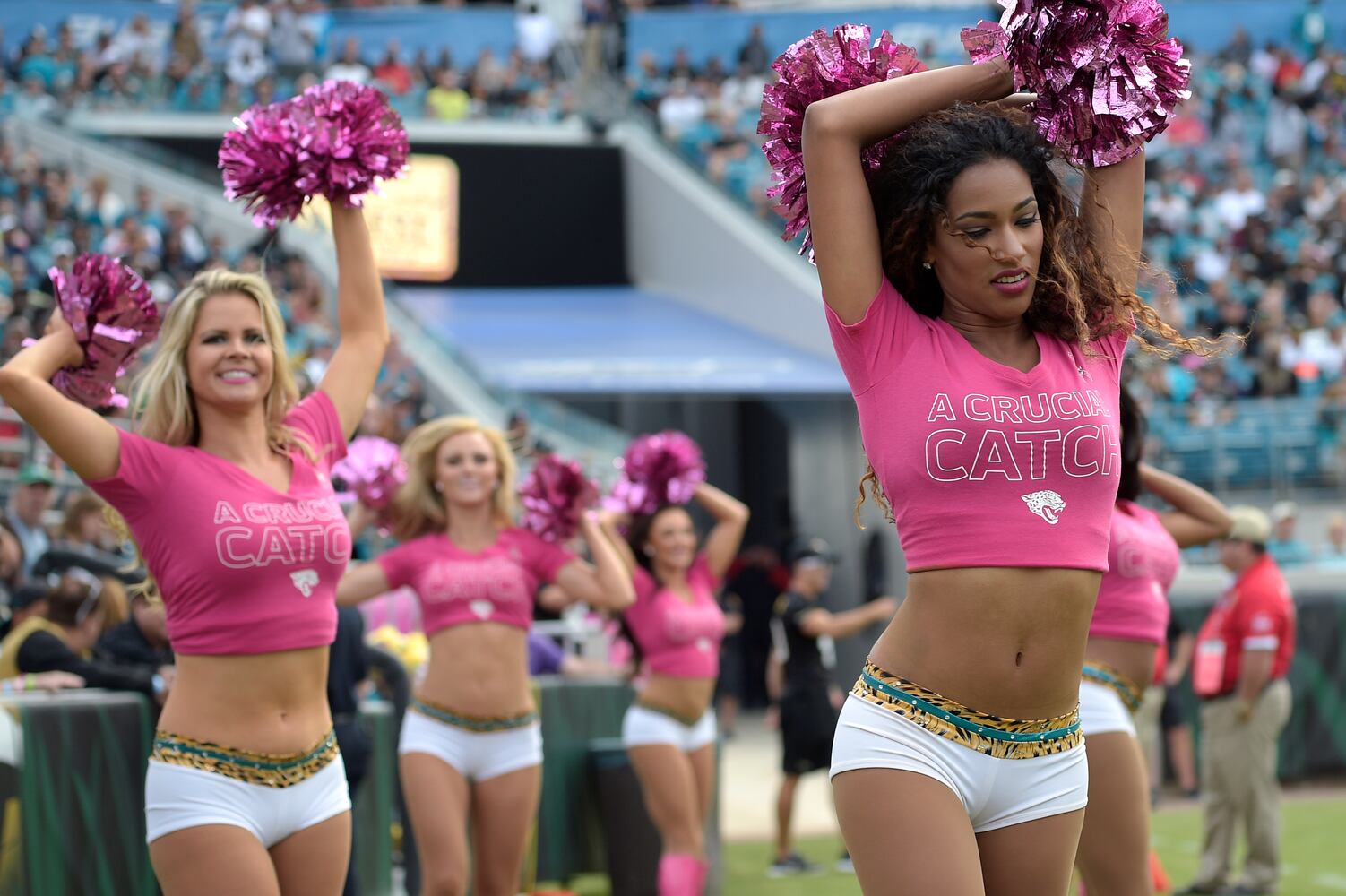 NFL cheerleaders 2015, Week 6