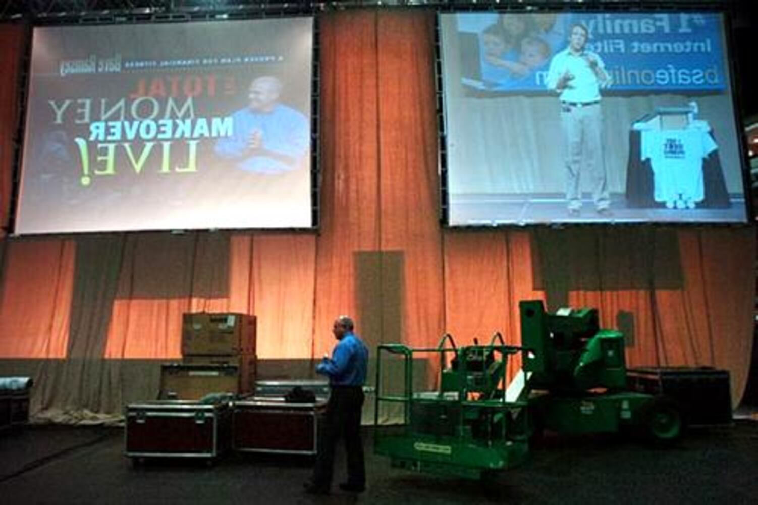 Radio host Dave Ramsey comes to Gwinnett Arena