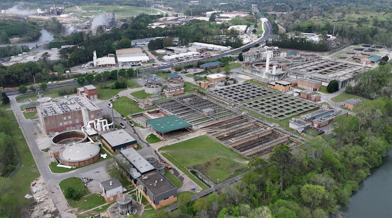 Aerial photo shows R.L. Sutton Water Reclamation Facility, where Cobb County is preparing to restart two incinerators for sewage sludge, Wednesday, April 2, 2025, in Smyrna. The incinerator chimneys are visible on top of the large boxy building at left. (Hyosub Shin / AJC)