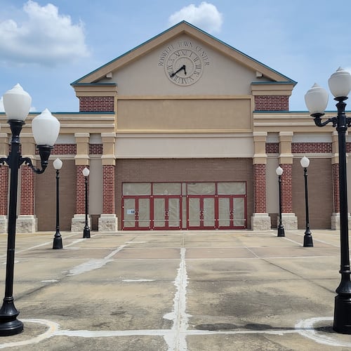 Roswell Town Center is an aging suburban shopping center near Holcomb Bridge Road and Alpharetta Highway. (Courtesy City of Roswell)