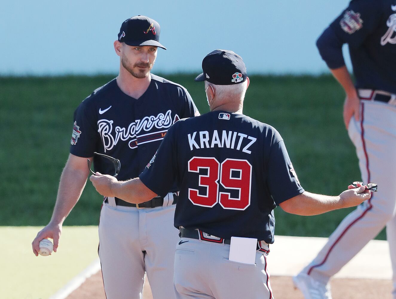BRAVES PHOTO
