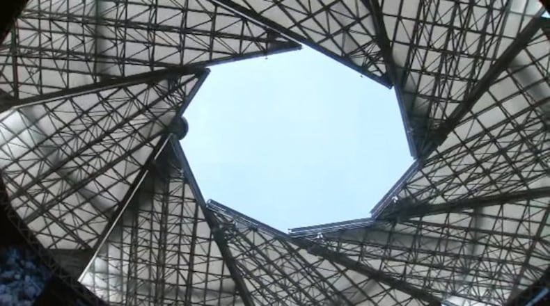 A view of the opening roof at Mercedes-Benz Stadium