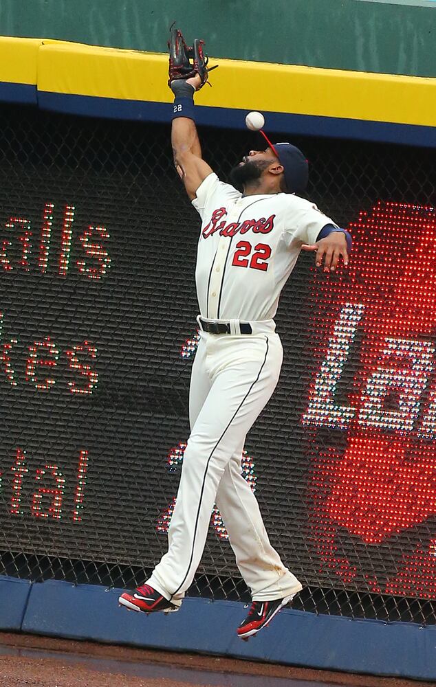 Final score: Braves 8, Phillies 2