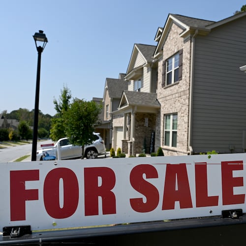 The median sales price in metro Atlanta was $390,000 in October, down more than 2% from the same month a year ago. (Hyosub Shin/AJC)