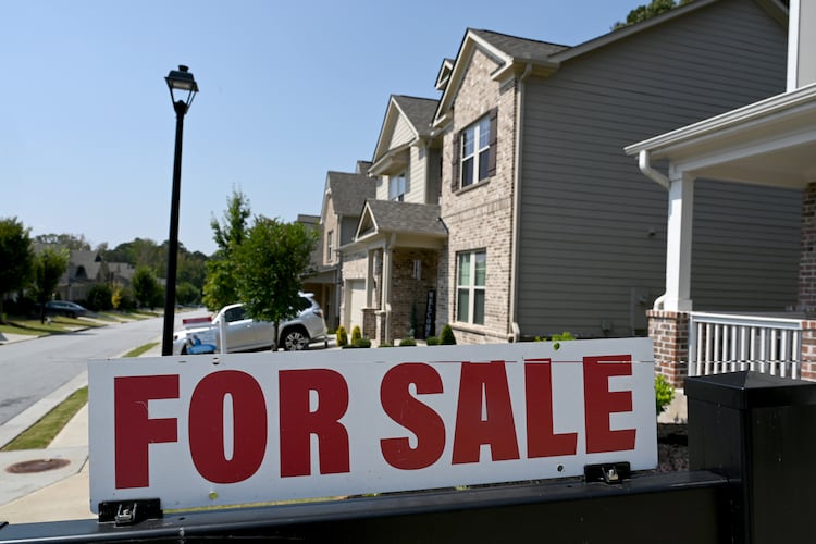 The median sales price in metro Atlanta was $390,000 in October, down more than 2% from the same month a year ago. (Hyosub Shin/AJC)