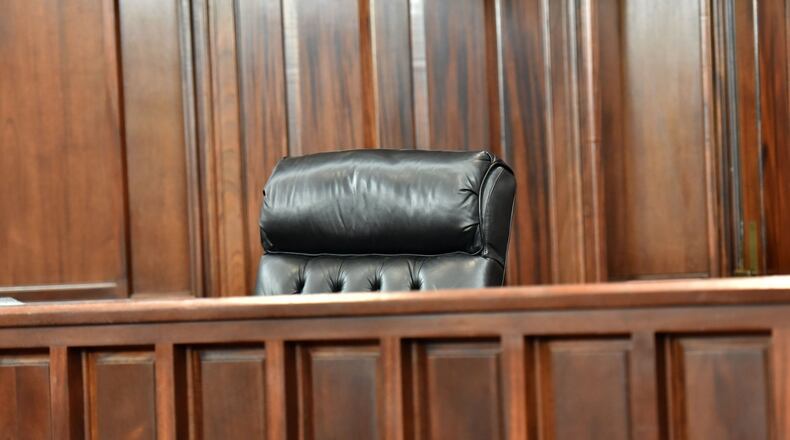 HYOSUB SHIN / HSHIN@AJC.COM