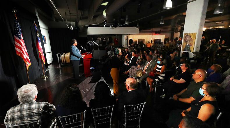 080922 Atlanta: Democratic nominee for Governor Stacey Abrams makes her economic address outlining her vision for Georgia’s economy on Tuesday, August 9, 2022, in Atlanta.   “Curtis Compton / Curtis Compton@ajc.com