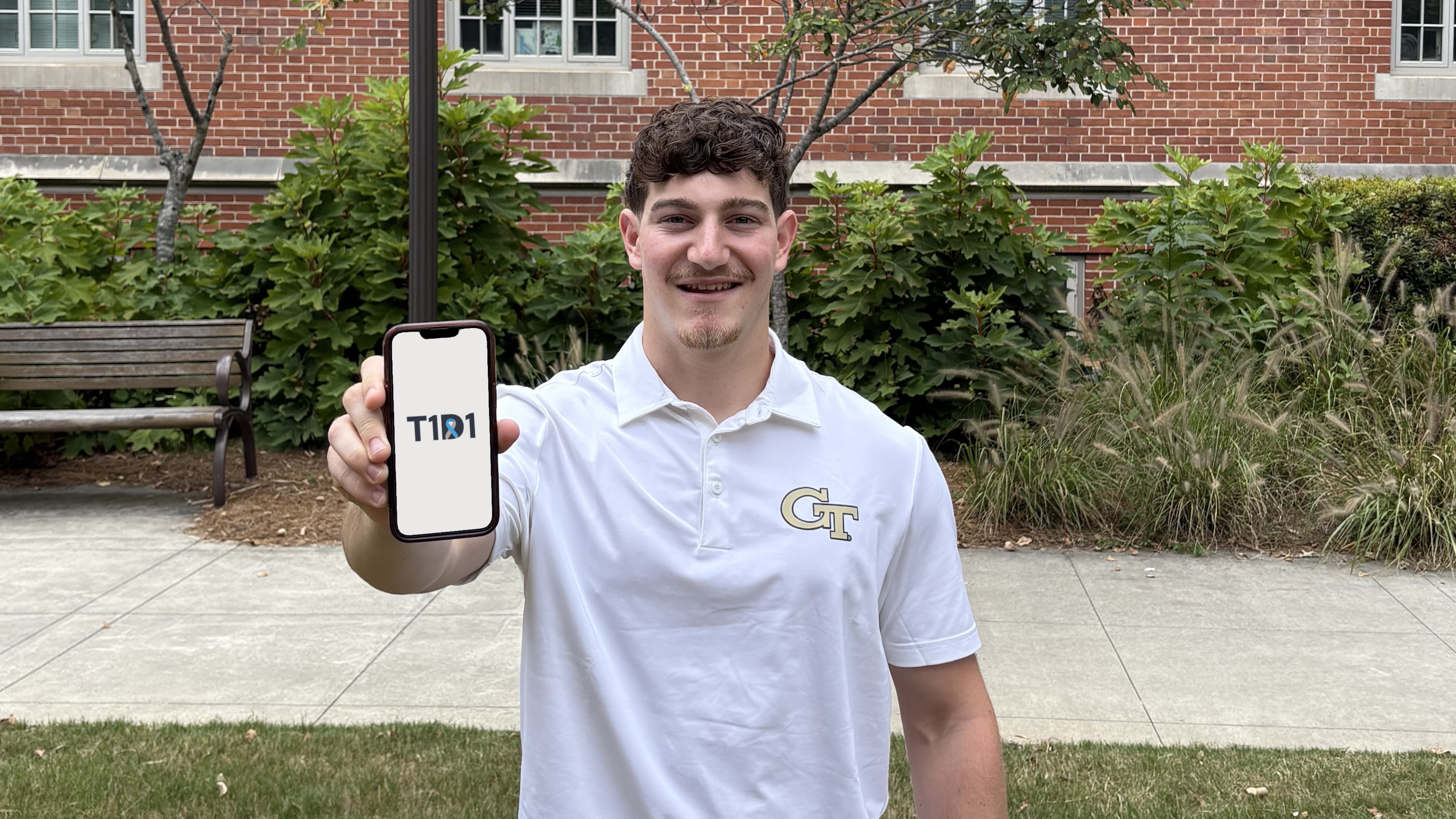 Drew Mendelow created an app for diabetes management when he was 13 that gained global support and marketing approval before he entered Georgia Tech. (Courtesy of Jack Mendelow)