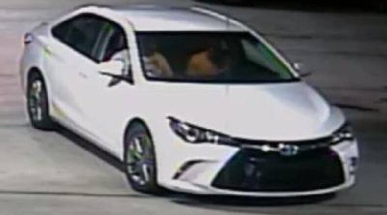 Dunwoody police say two suspects stole wheels from cars at a local apartment complex this week. (Photo courtesy of Dunwoody Police Department)
