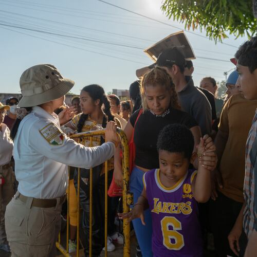 Asylum-seekers with application appointments line up at the Mexican migration agency to obtain permits to travel north to a U.S. port of entry, in the southern city of Tapachula, Mexico, Jan 17, 2025. (Alejandro Cegarra/The New York Times)