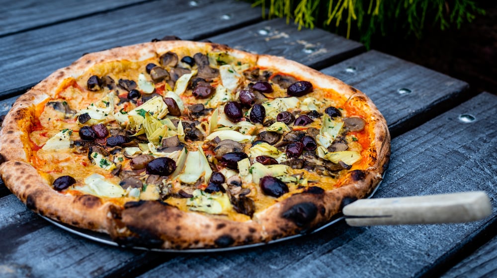 Many never would suspect the Sottaceto pizza from Ammazza was vegan. Henri Hollis/henri.hollis@ajc.com