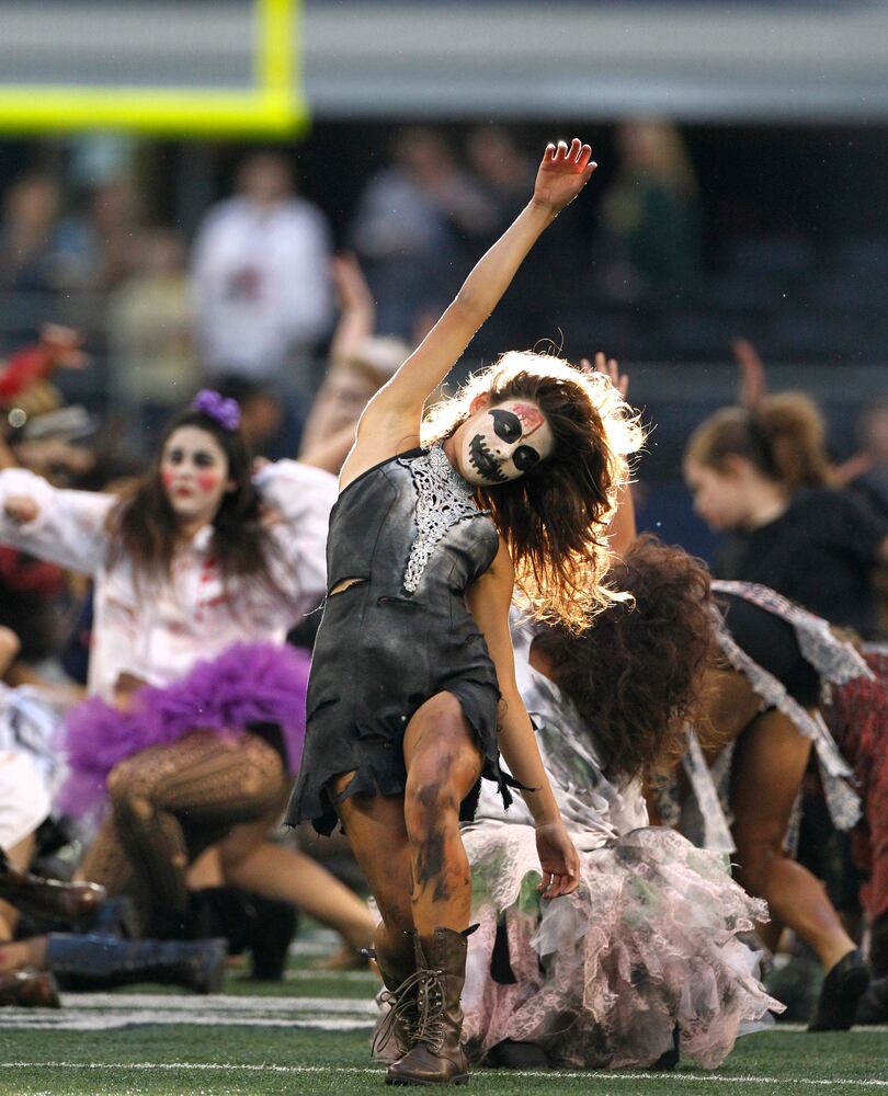 NFL cheerleaders dress up for Halloween